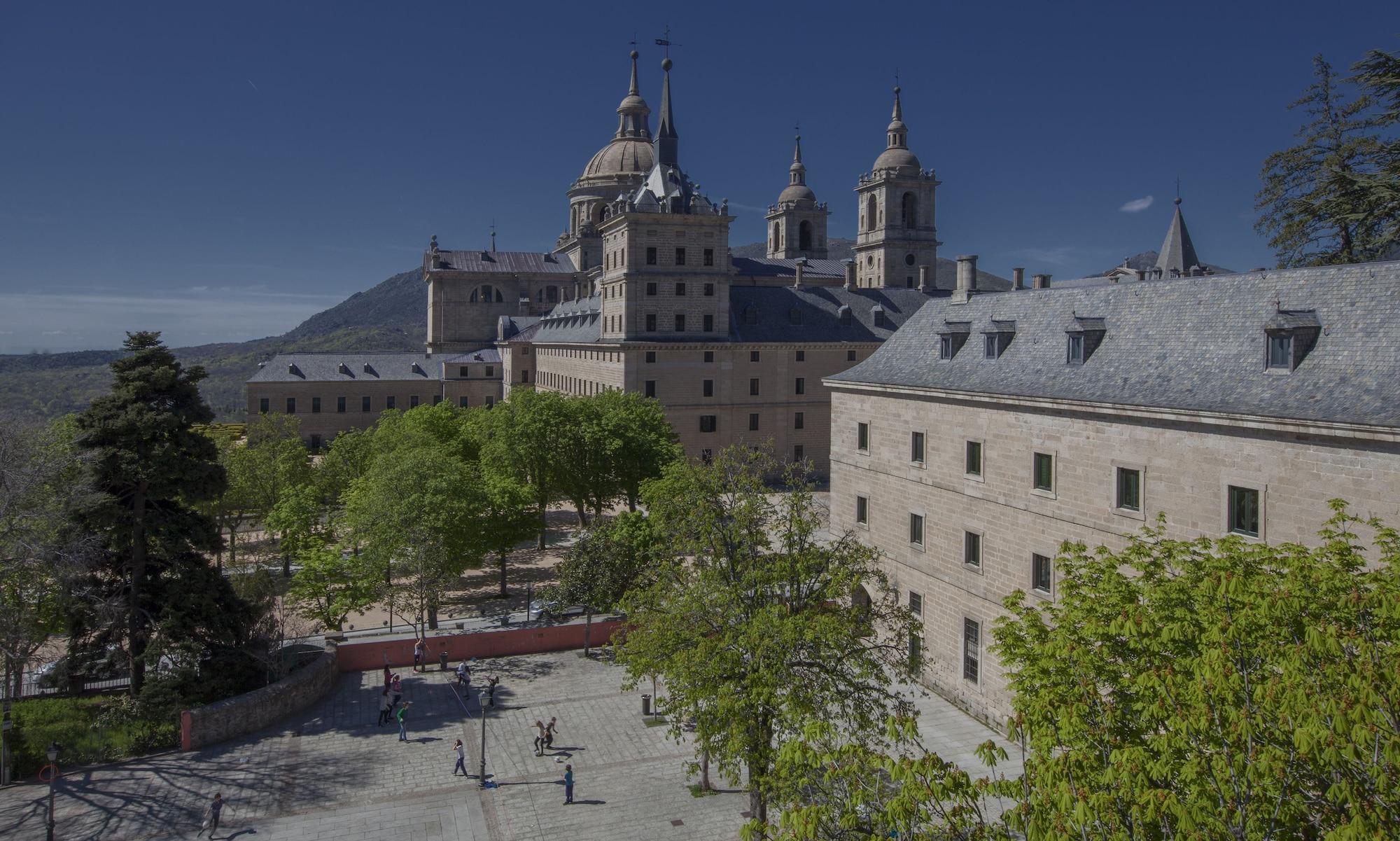 Hotel Florida San Lorenzo de El Escorial Extérieur photo