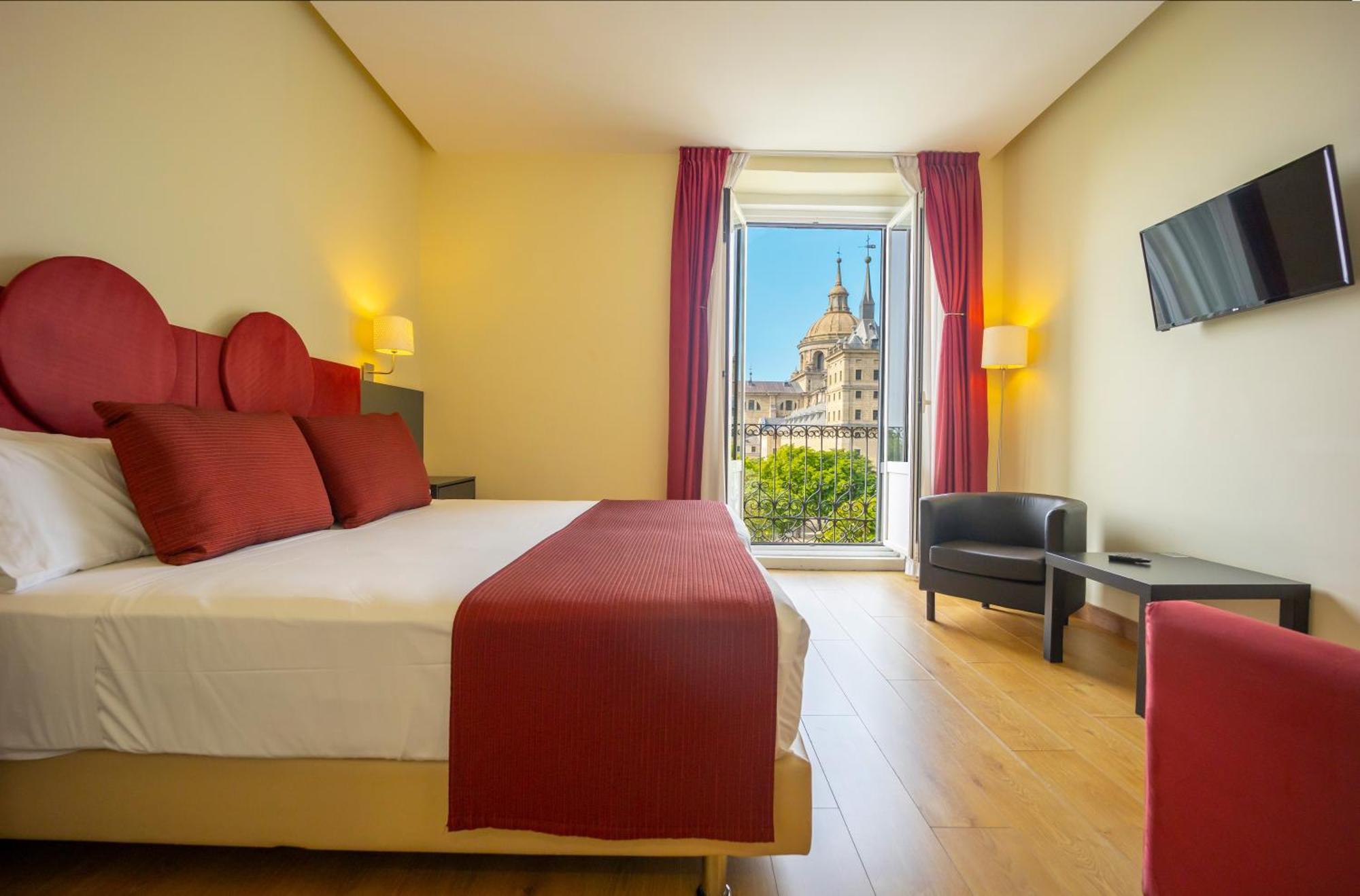 Hotel Florida San Lorenzo de El Escorial Extérieur photo