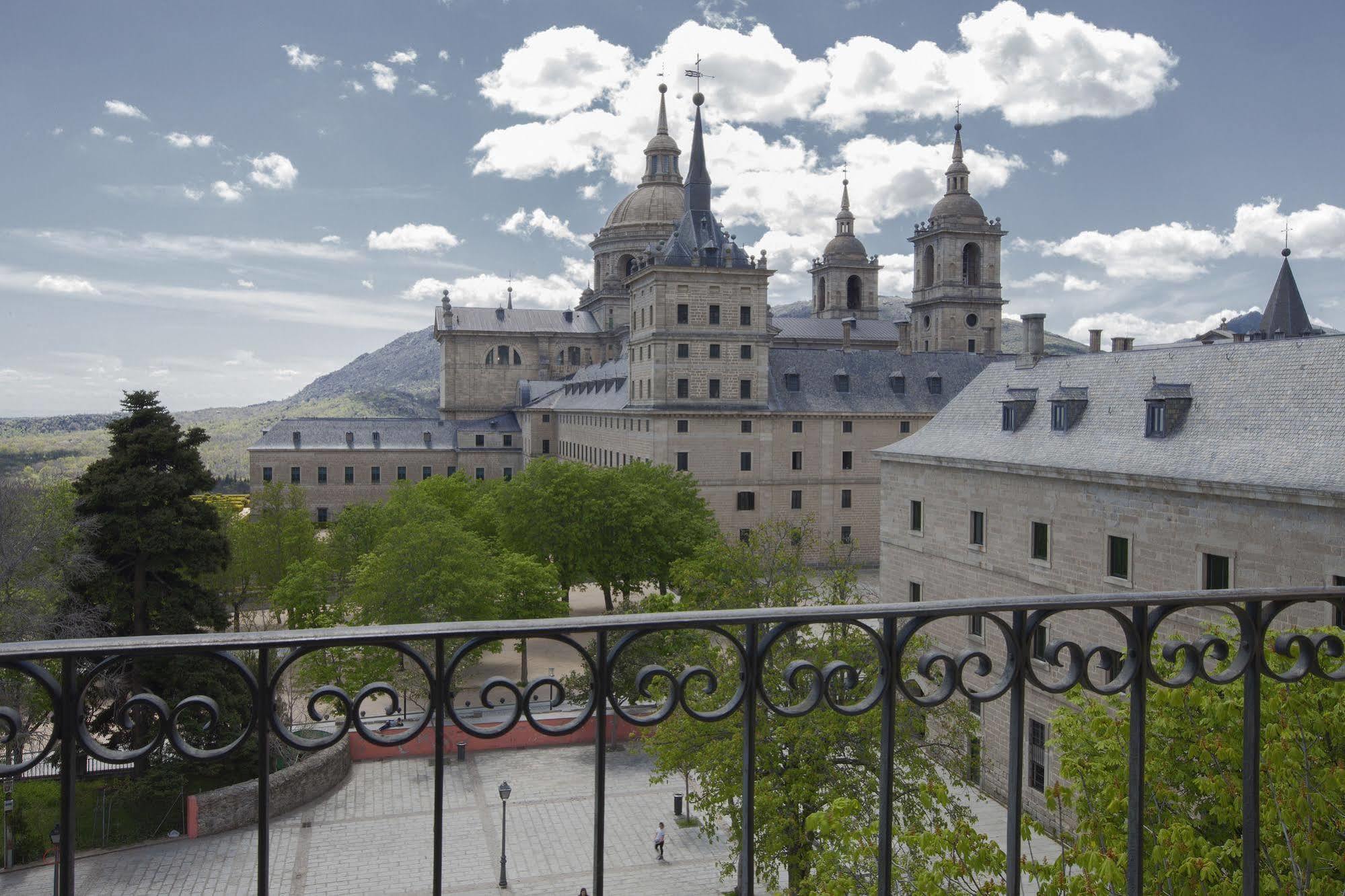 Hotel Florida San Lorenzo de El Escorial Extérieur photo